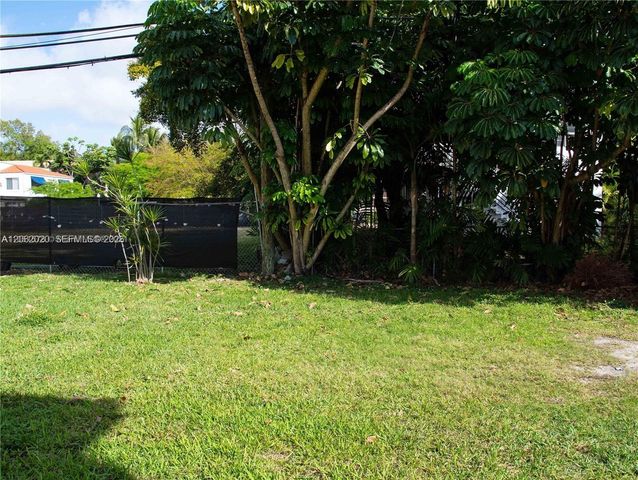 233 Madeira Ave 2, Coral Gables, FL 33134