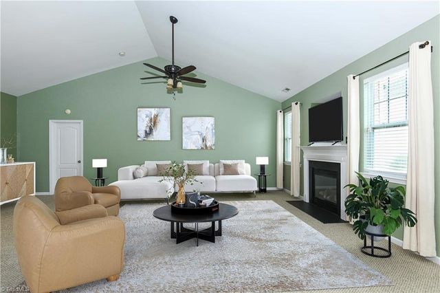 5019 Brian Center Lane, Winston-salem, NC 27106