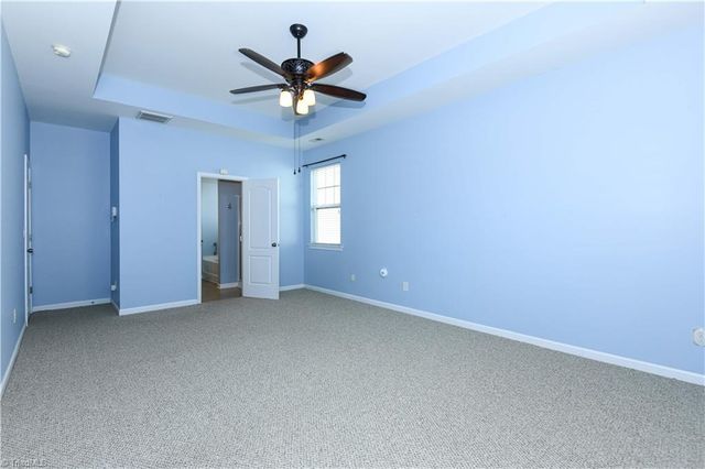 5019 Brian Center Lane, Winston-salem, NC 27106