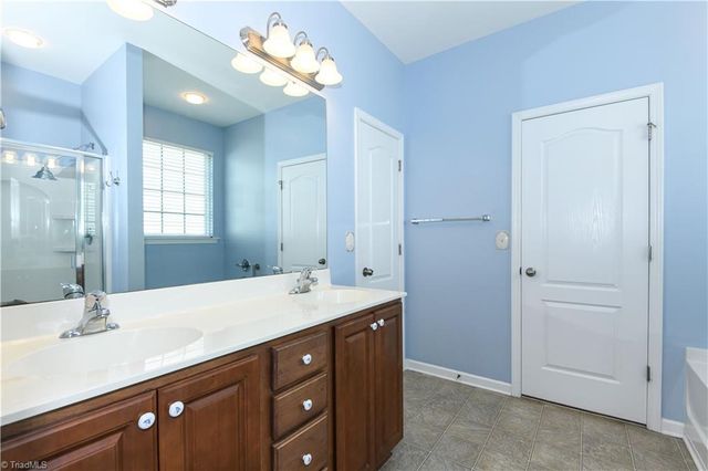 5019 Brian Center Lane, Winston-salem, NC 27106