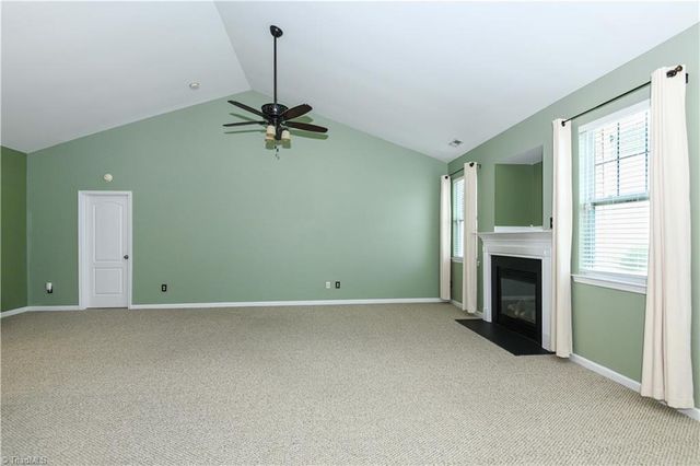5019 Brian Center Lane, Winston-salem, NC 27106