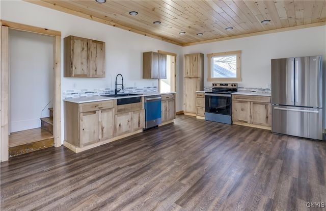 32693 Schell Road, Le Ray, NY 13637