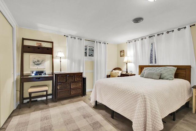 7170 Pleasant DRIVE, West Bend, WI 53090