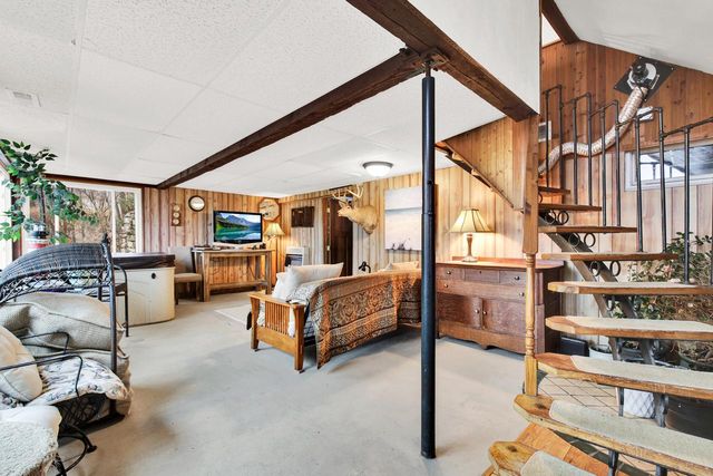 7170 Pleasant DRIVE, West Bend, WI 53090