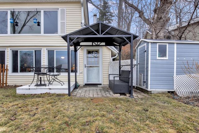 7170 Pleasant DRIVE, West Bend, WI 53090