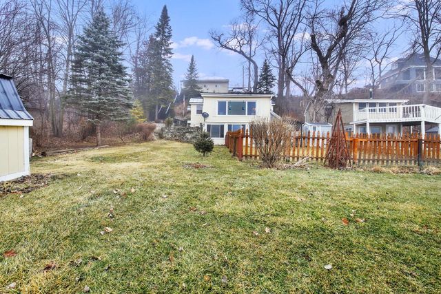 7170 Pleasant DRIVE, West Bend, WI 53090