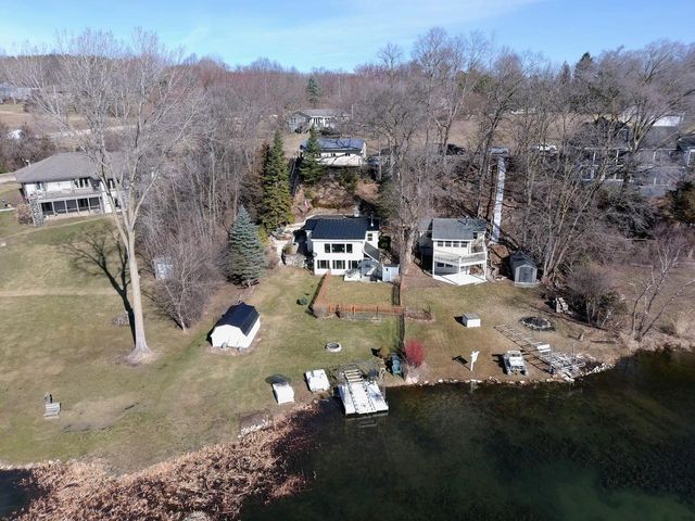 7170 Pleasant DRIVE, West Bend, WI 53090