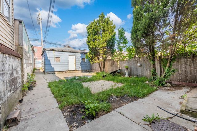 2244 S Drake Avenue, Chicago, IL 60623