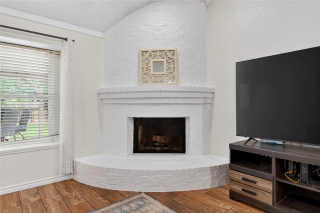 3009 Richwood Circle, Bedford, TX 76021