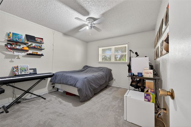 3009 Richwood Circle, Bedford, TX 76021