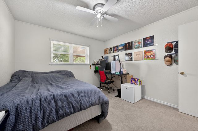 3009 Richwood Circle, Bedford, TX 76021