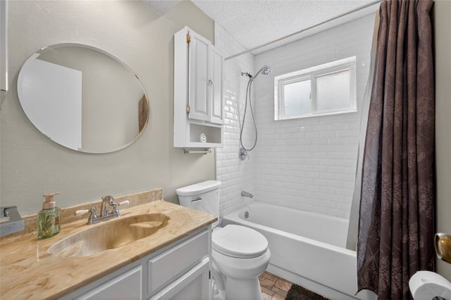 3009 Richwood Circle, Bedford, TX 76021