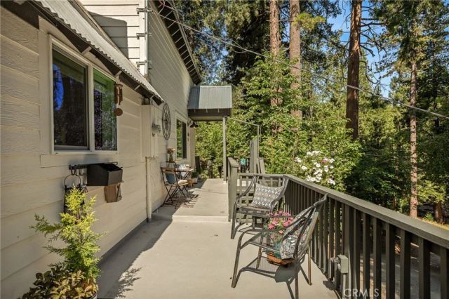 660 Spring Drive, Crestline, CA 92325
