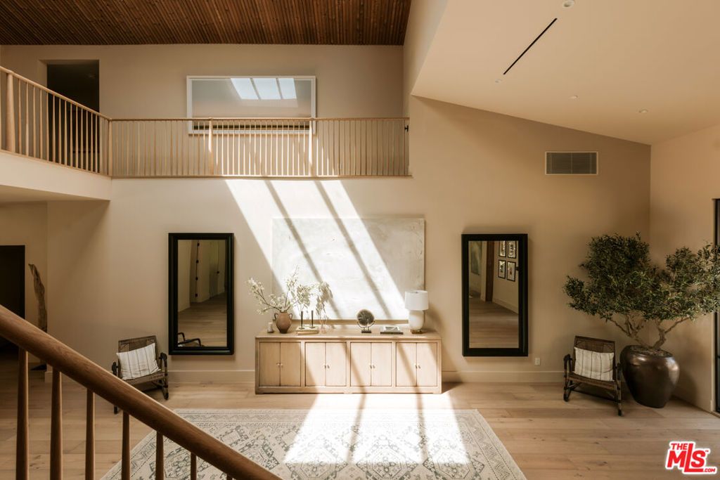 5287 Round Meadow Road, Hidden Hills, CA 91302 — photo 3
