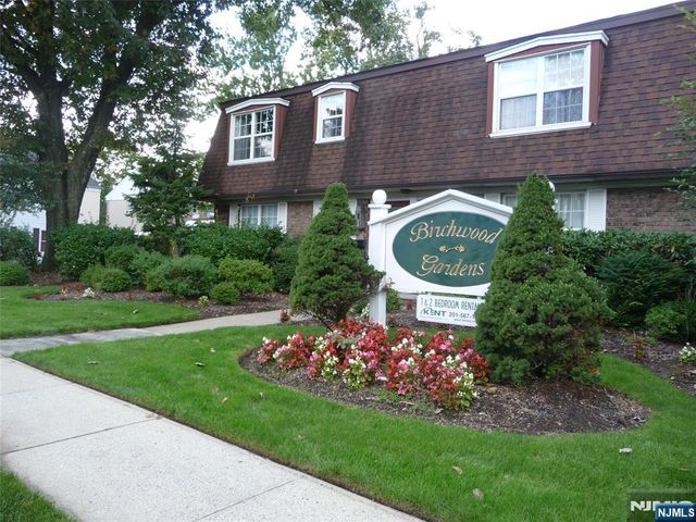 360 Knickerbocker Road 9, Dumont, NJ 07628