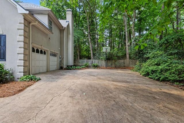 5155 Holly Springs Drive, Douglasville, GA 30135
