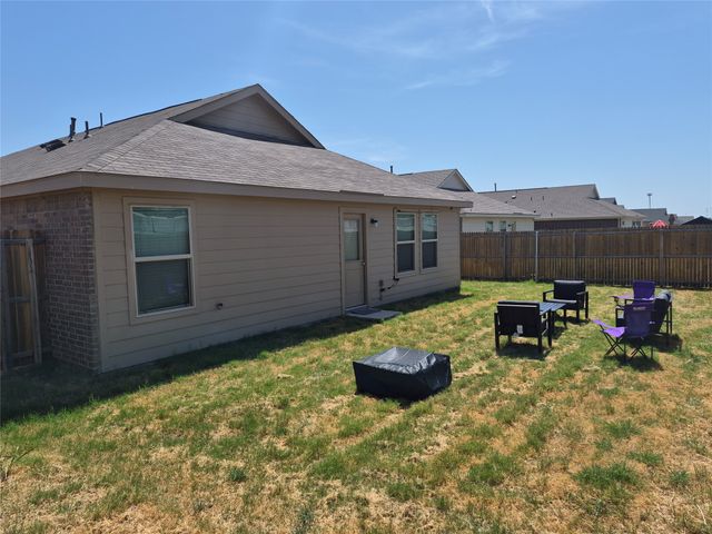 1533 Woodbrook Lane, Hutchins, TX 75141