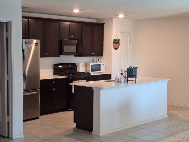 1533 Woodbrook Lane, Hutchins, TX 75141