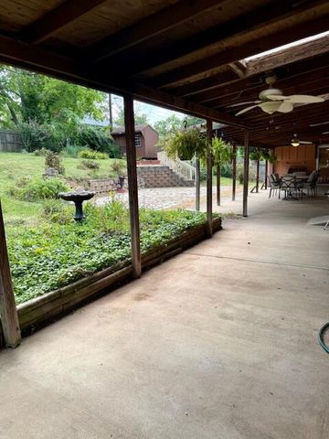 1201 Pradero Drive, Frankfort, KY 40601