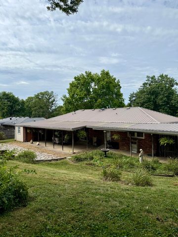 1201 Pradero Drive, Frankfort, KY 40601