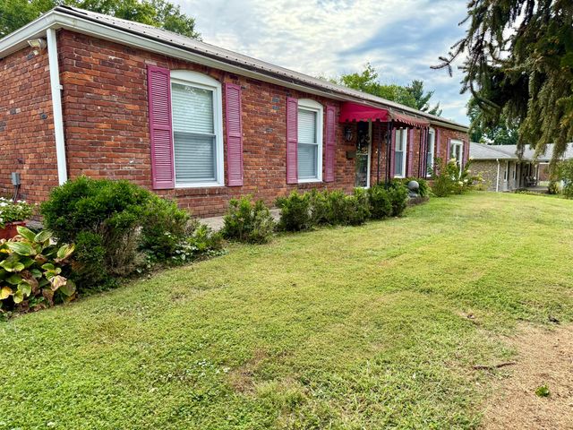 1201 Pradero Drive, Frankfort, KY 40601