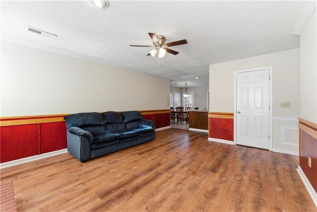 1180 Market Square Lane, Lawrenceville, GA 30044