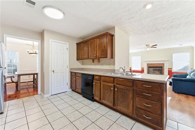 1180 Market Square Lane, Lawrenceville, GA 30044