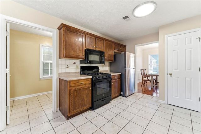 1180 Market Square Lane, Lawrenceville, GA 30044