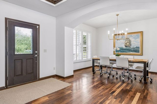 5 Deerwood Lane N, Plymouth, MN 55441