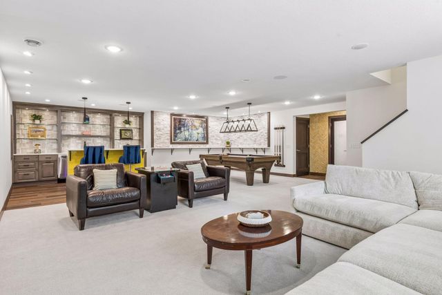 5 Deerwood Lane N, Plymouth, MN 55441