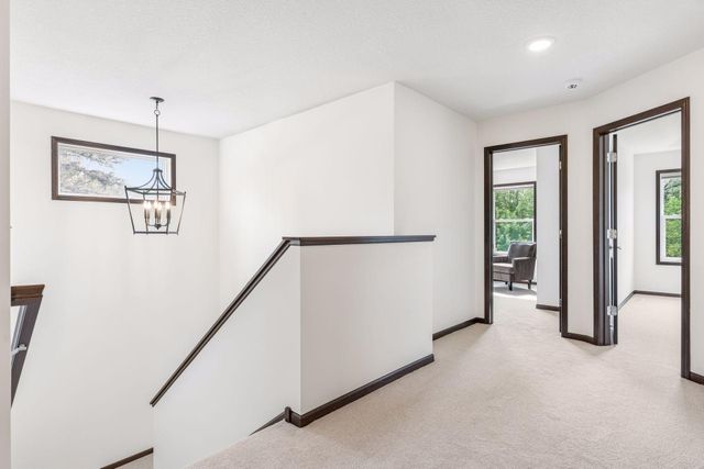 5 Deerwood Lane N, Plymouth, MN 55441