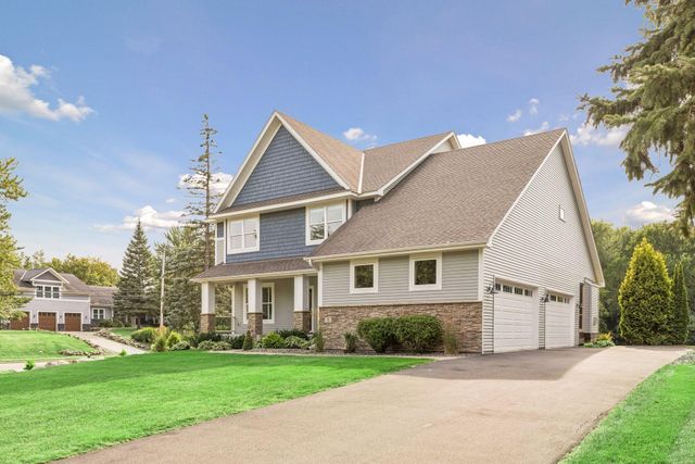 5 Deerwood Lane N, Plymouth, MN 55441