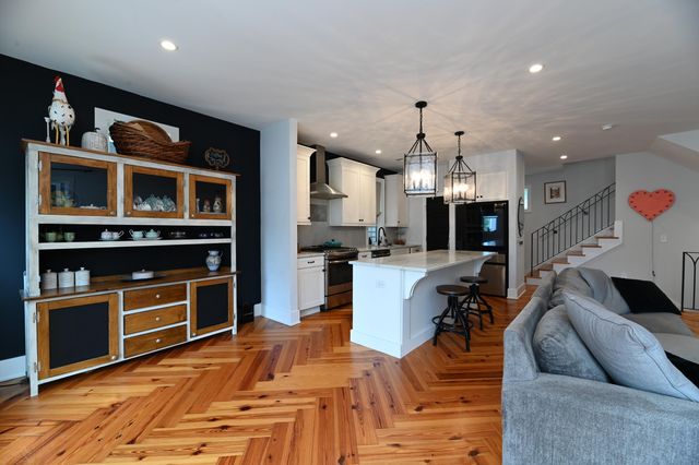 375 Huger Street Unit F, Charleston, SC 29403
