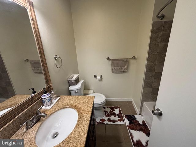 35 HARWOOD LN, Clementon, NJ 08021