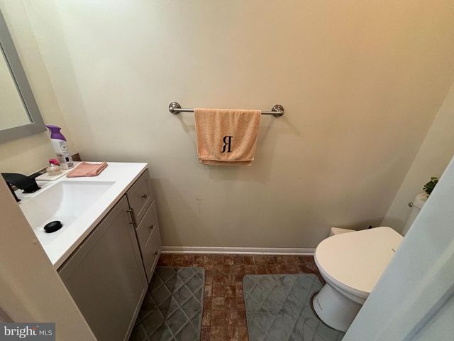 35 HARWOOD LN, Clementon, NJ 08021