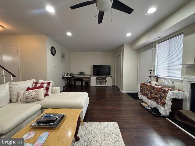 35 HARWOOD LN, Clementon, NJ 08021