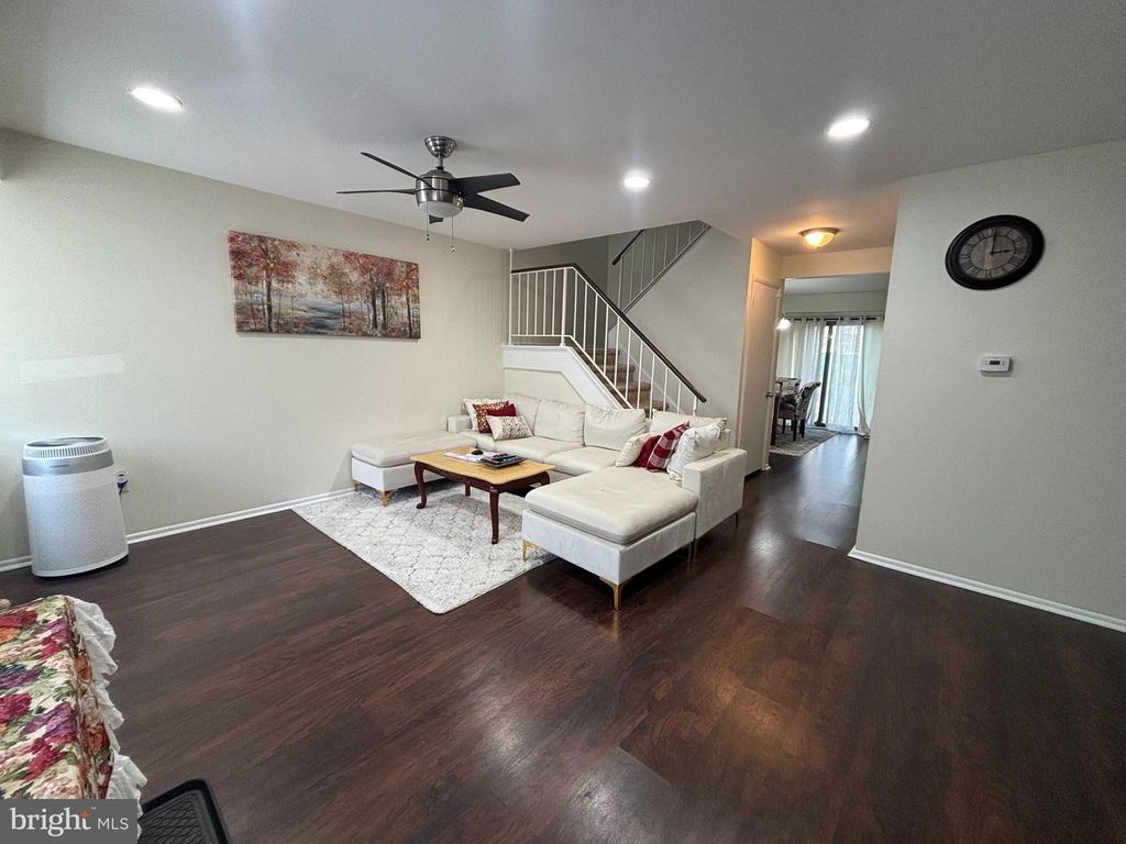 35 HARWOOD LN, Clementon, NJ 08021