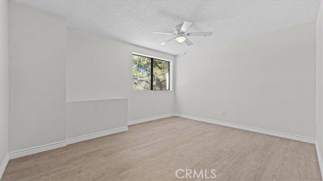 44460 15th Street 13, Lancaster, CA 93535