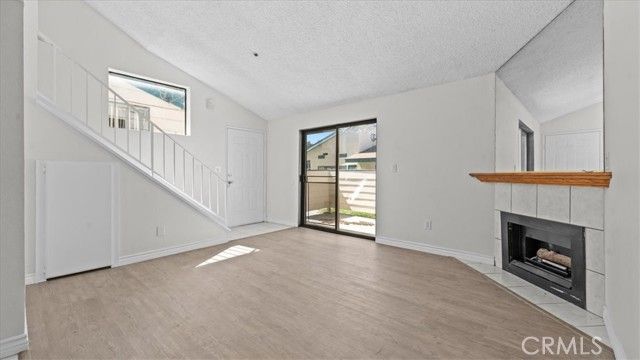 44460 15th Street 13, Lancaster, CA 93535
