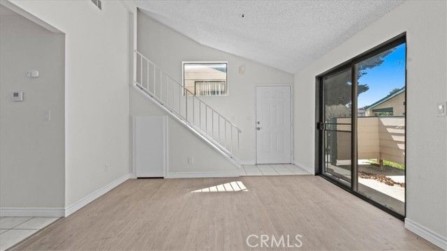 44460 15th Street 13, Lancaster, CA 93535