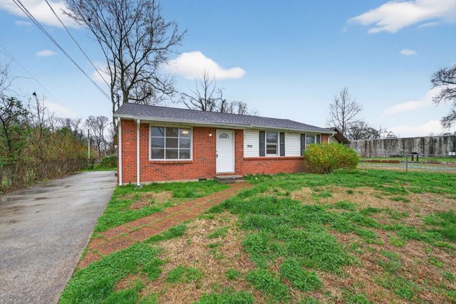 304 Walker St, Clarksville, TN 37042