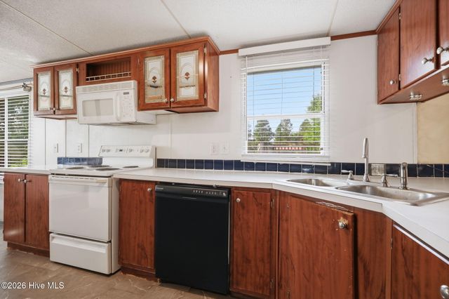3148 Lewis Haddock Road, Grifton, NC 28530