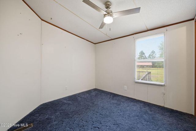 3148 Lewis Haddock Road, Grifton, NC 28530