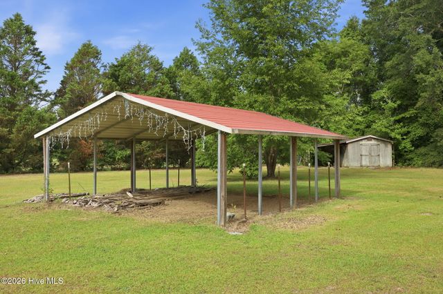 3148 Lewis Haddock Road, Grifton, NC 28530
