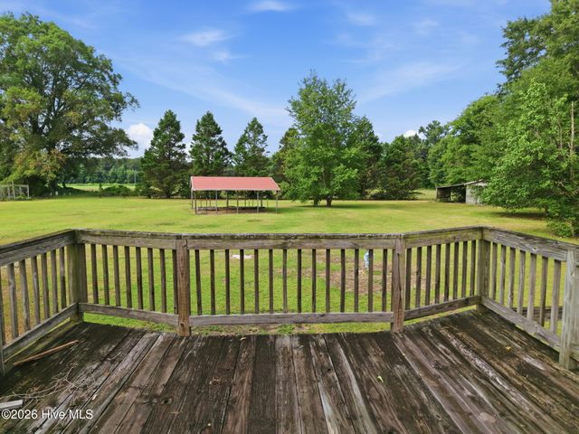 3148 Lewis Haddock Road, Grifton, NC 28530