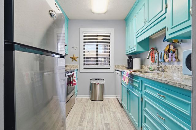 206 Maison Dr Apt Q304, Myrtle Beach, SC 29572