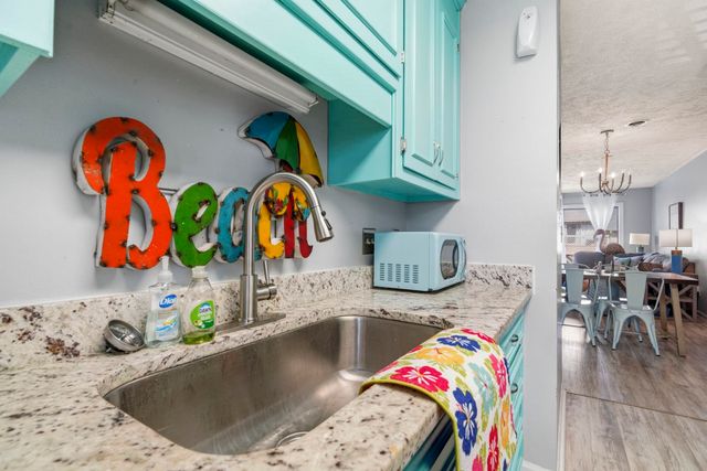 206 Maison Dr Apt Q304, Myrtle Beach, SC 29572