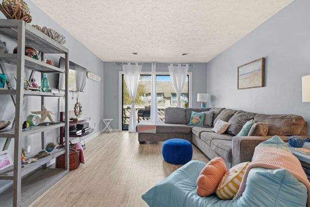 206 Maison Dr Apt Q304, Myrtle Beach, SC 29572