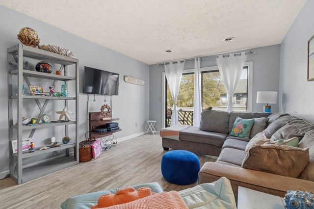 206 Maison Dr Apt Q304, Myrtle Beach, SC 29572