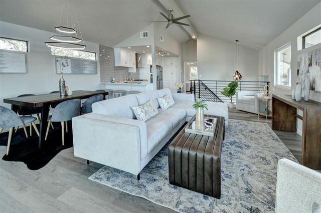 5001 Pryor LN, Austin, TX 78734